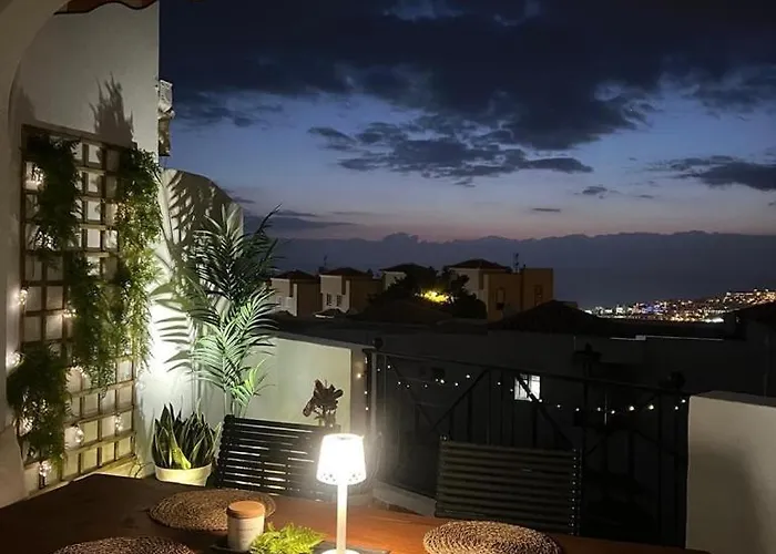 Golden View Apartment